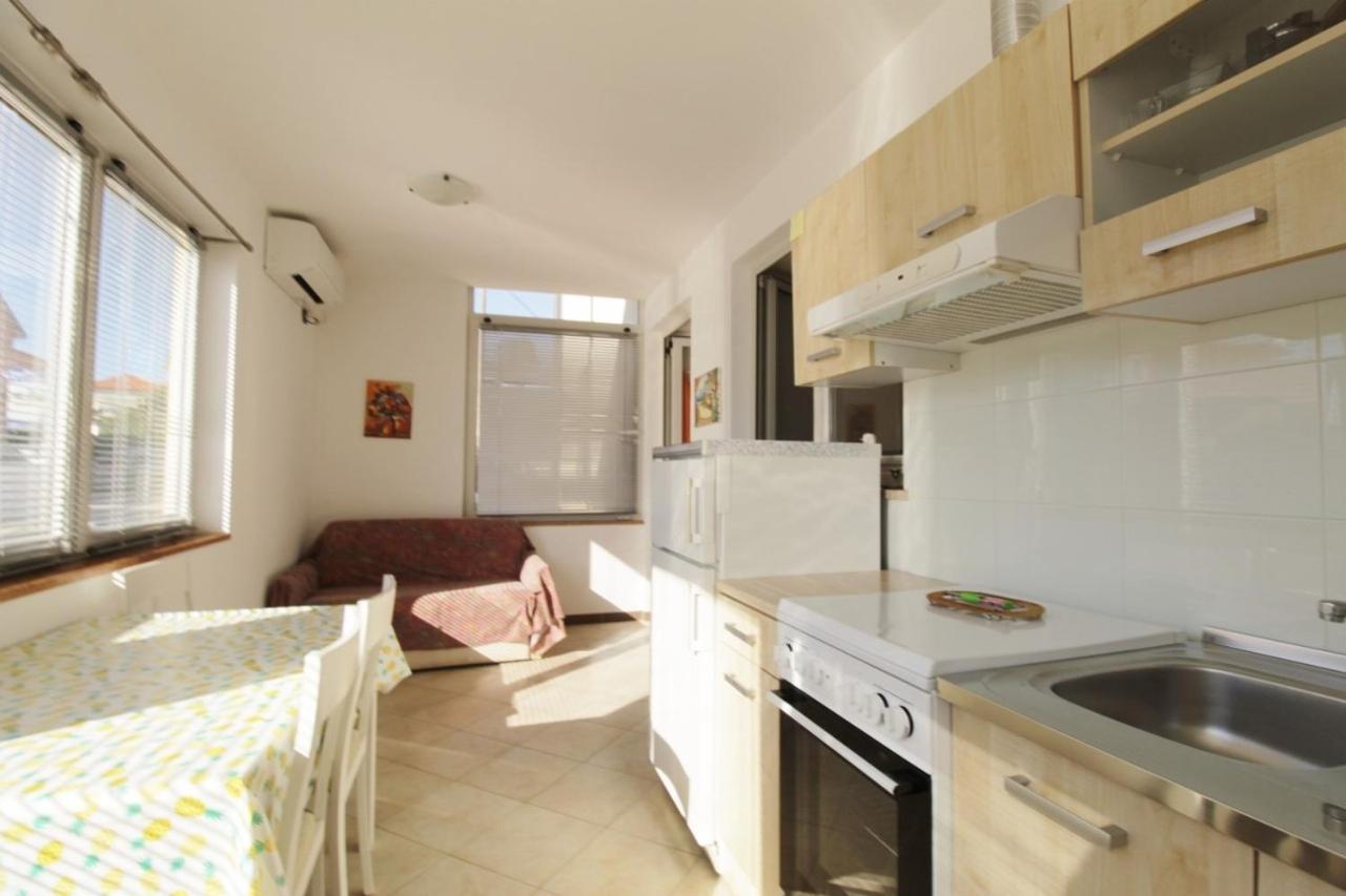 Apartments Zambratija With Sea View Buitenkant foto