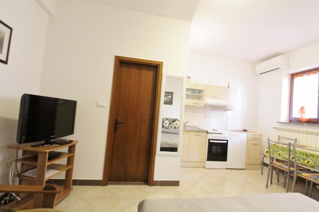 Apartments Zambratija With Sea View Buitenkant foto