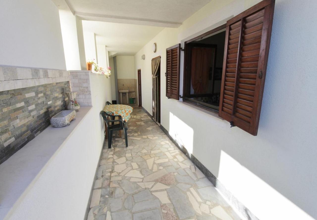 Apartments Zambratija With Sea View Buitenkant foto