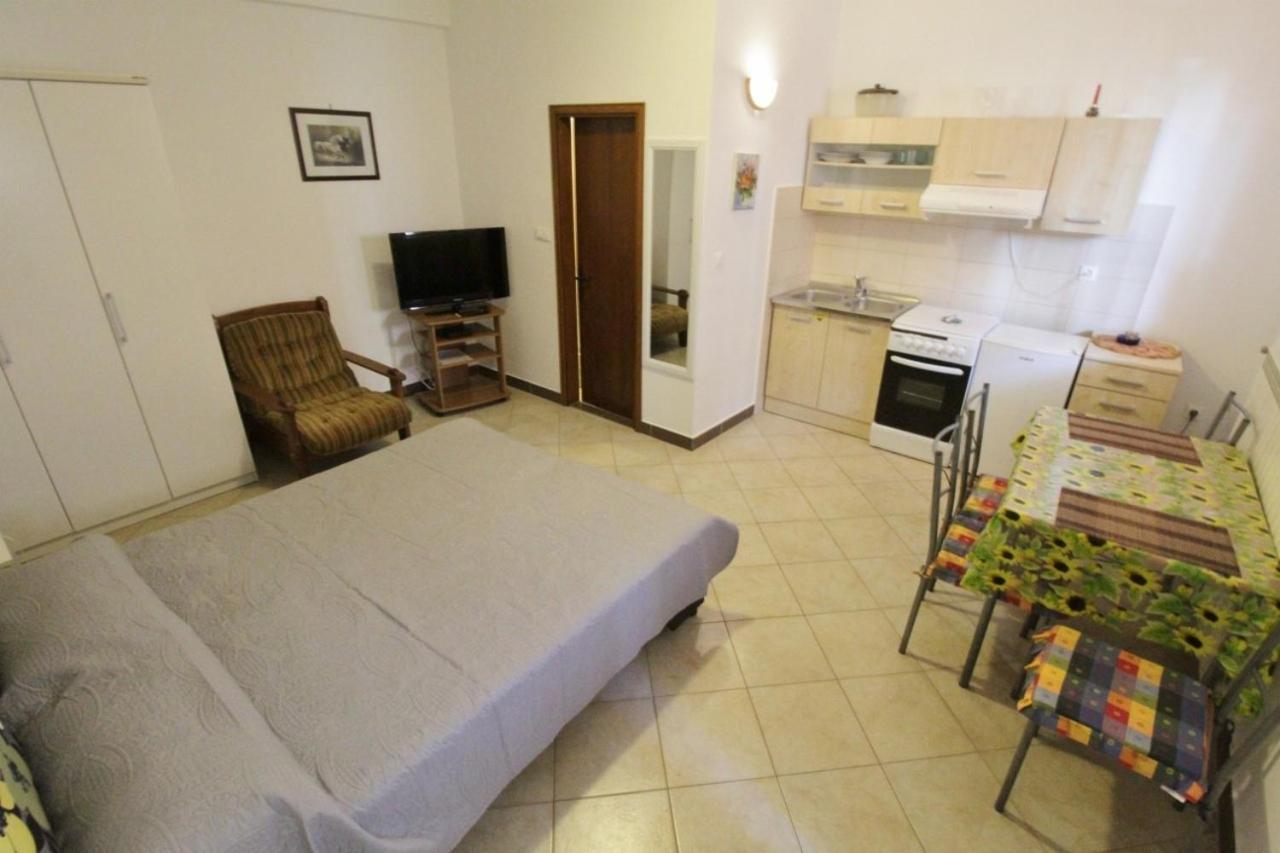 Apartments Zambratija With Sea View Buitenkant foto